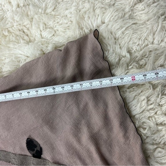 Lee Andersen Utopia Tunic - Picture 11 of 14